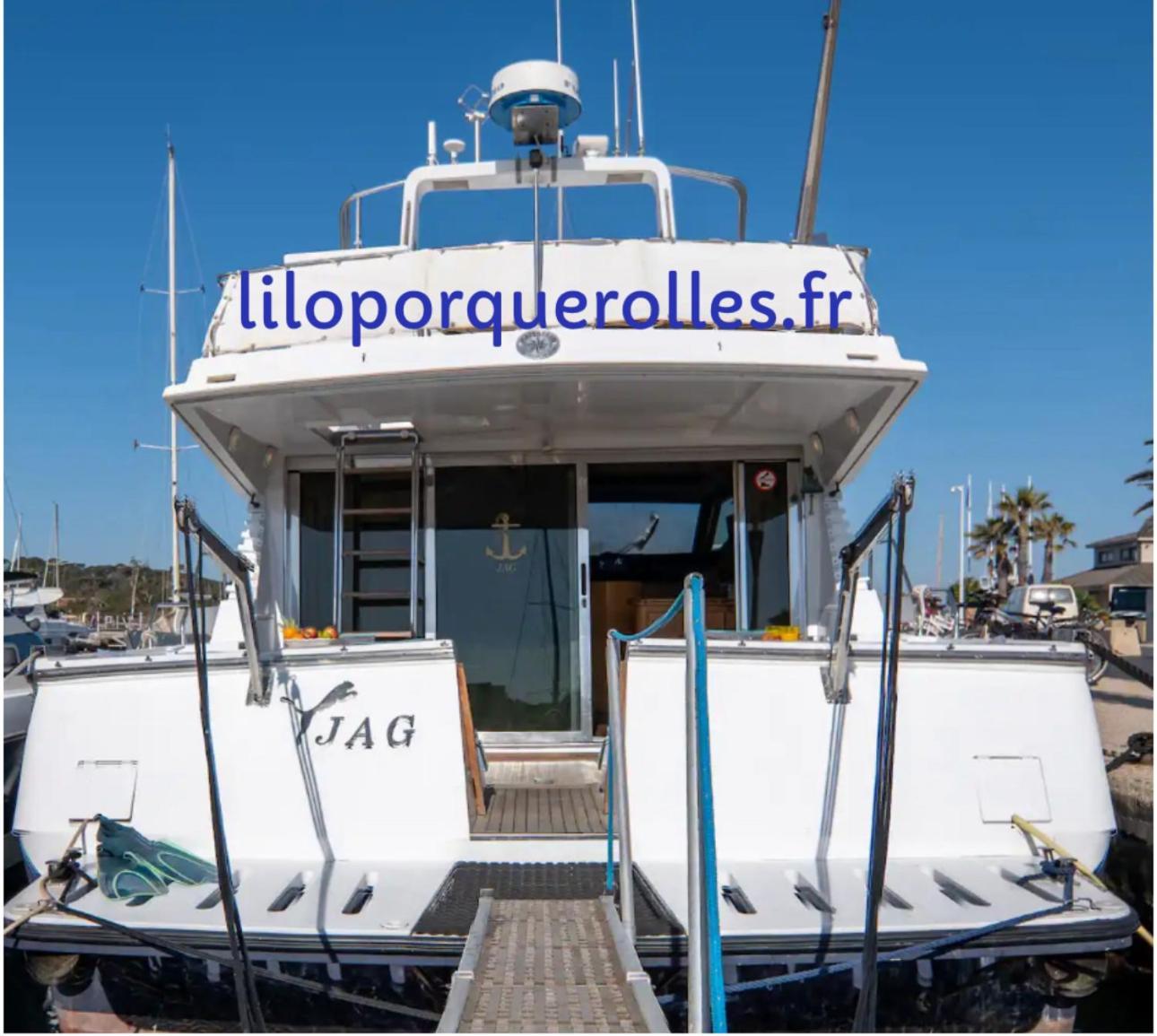Hebergements Bateaux A Quai ปอร์เกรอล ภายนอก รูปภาพ